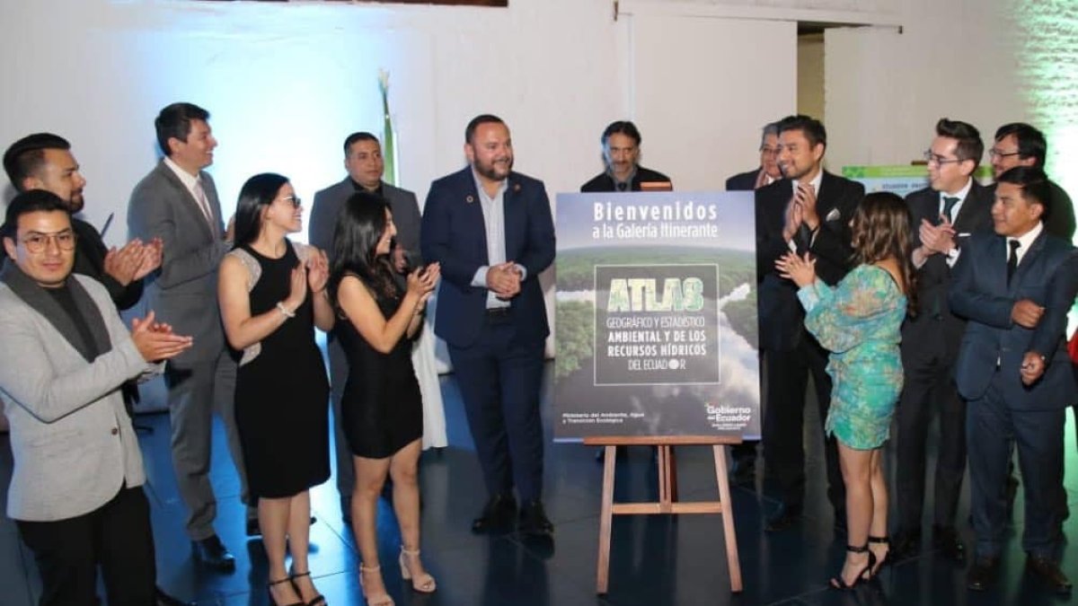 Quito. Momentos en el que se presentaba el atlas.