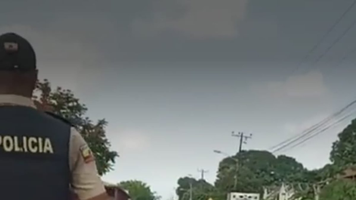 Hecho. Anteayer murió en Milagro un asaltante tras disparo de un policía.