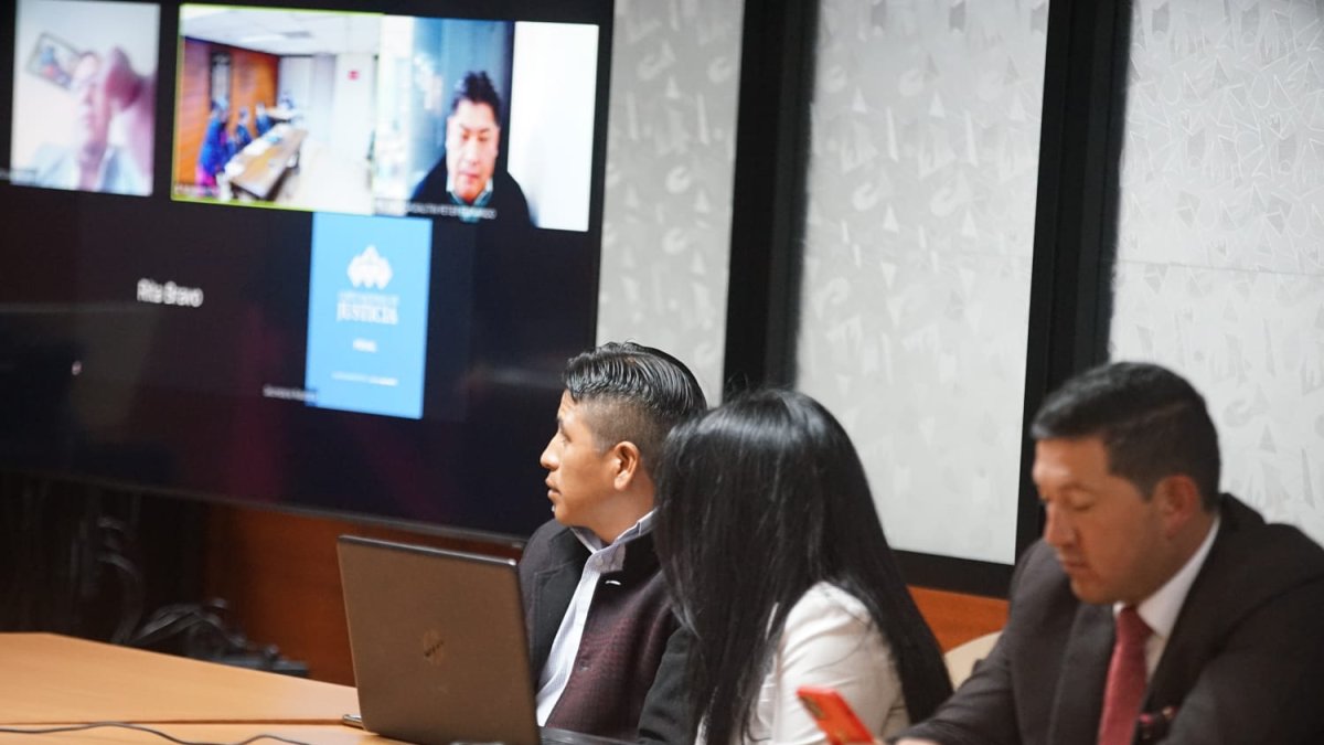 La Policía acudió para atender una emergencia y en una habitación encontró a Peter Calo, exlegislador por Pachakutik.