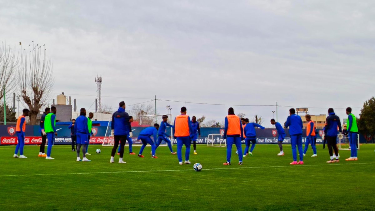 Los convocados por el técnico Sánchez ya se encuentran en territorio albiceleste.