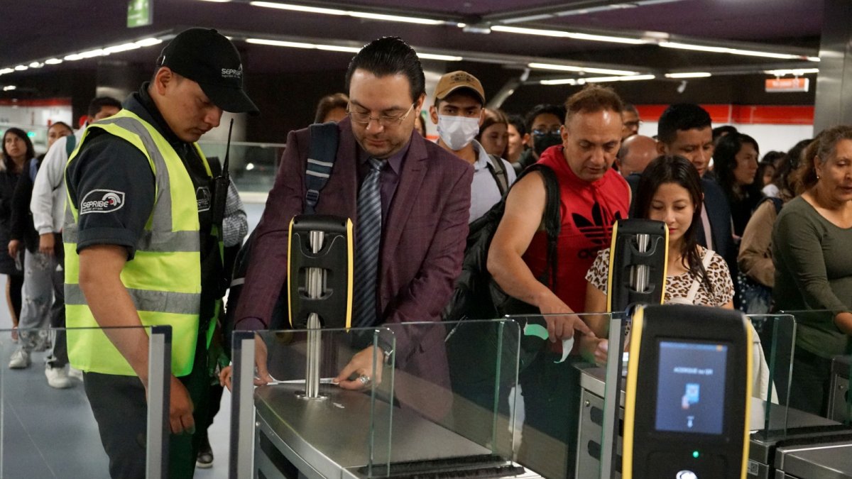 Completo. Para diciembre se deberá tener a punto el sistema de cobro.