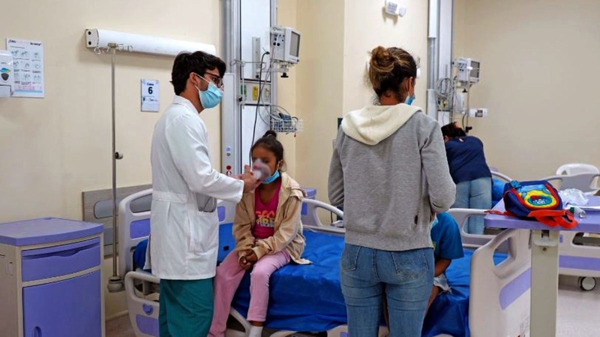 Horario. El hospital está presto para el público las 24 horas del día.