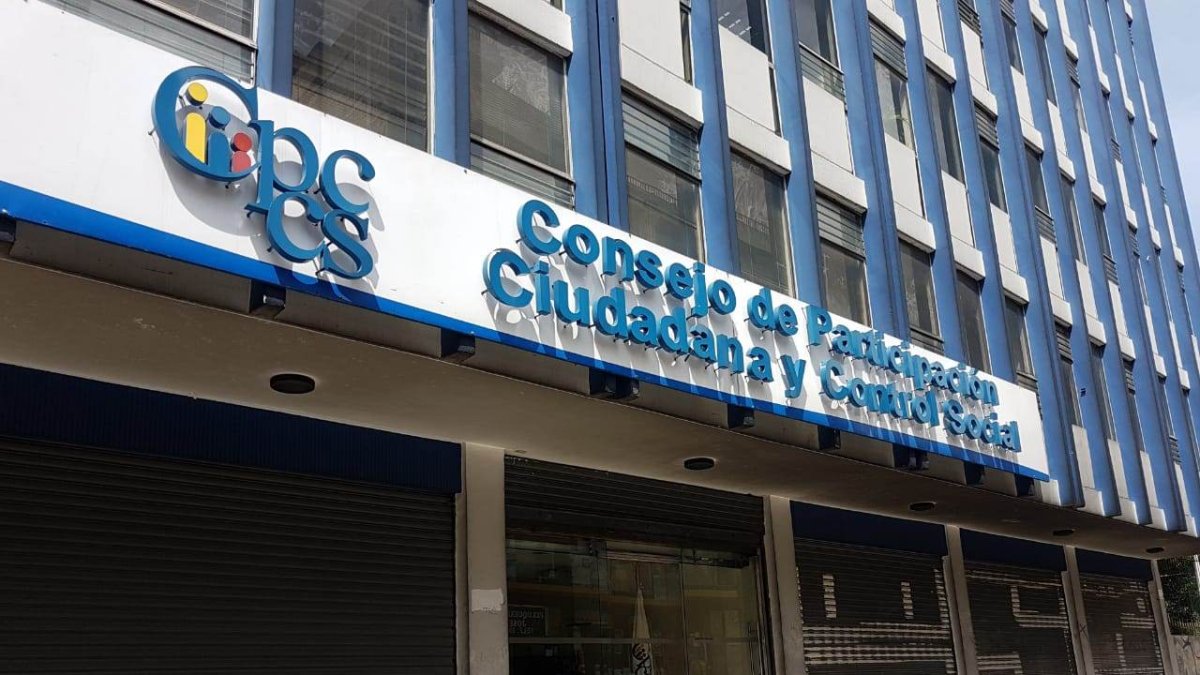 El Consejo de Participación Ciudadana convoca a una veeduría ciudadana para evaluar a la Corte Constitucional que surgió del CPCCS transitorio de Julio César Trujillo.