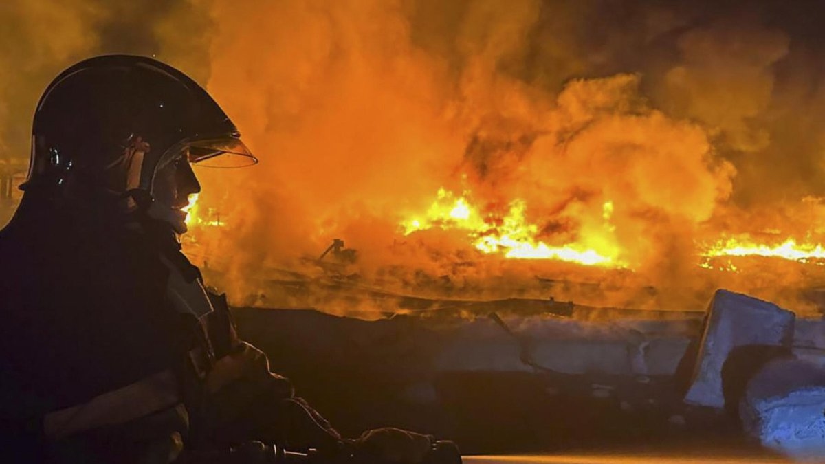 Un dron ruso atacó una infraestructura portuaria en Ucrania.
