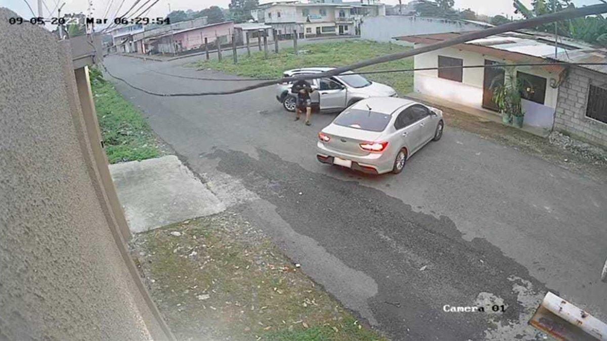 Hecho. El momento del posible secuestro quedó grabado en videos.