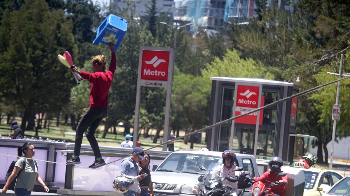 El metro de Quito ha significado un gran endeudamiento para el Gobierno central y el Municipio.