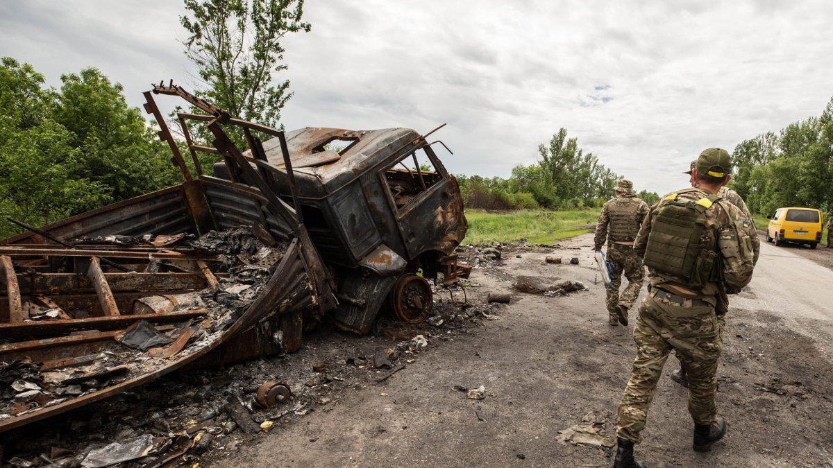 La guerra en Ucrania se intensifica, y la interferencia de Starlink causó rechazo en las autoridades locales.