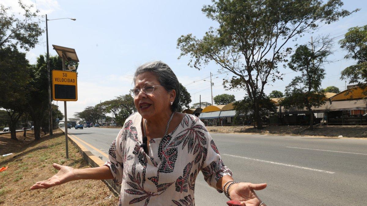 Perjudicada. Gloria Bedoya se siente afectada no solo por los radares, sino por el personal que integra la ATM.