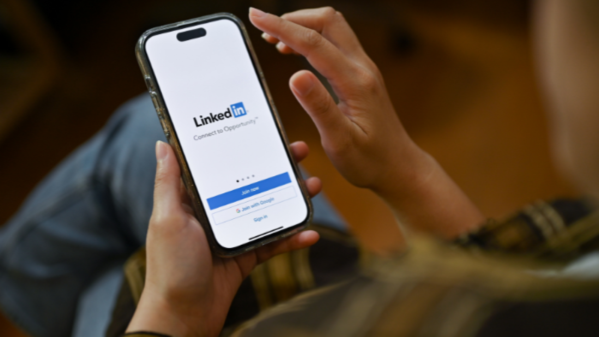 LinkedIn es una herramienta poderosa para encontrar empleo y desarrollar su carrera.