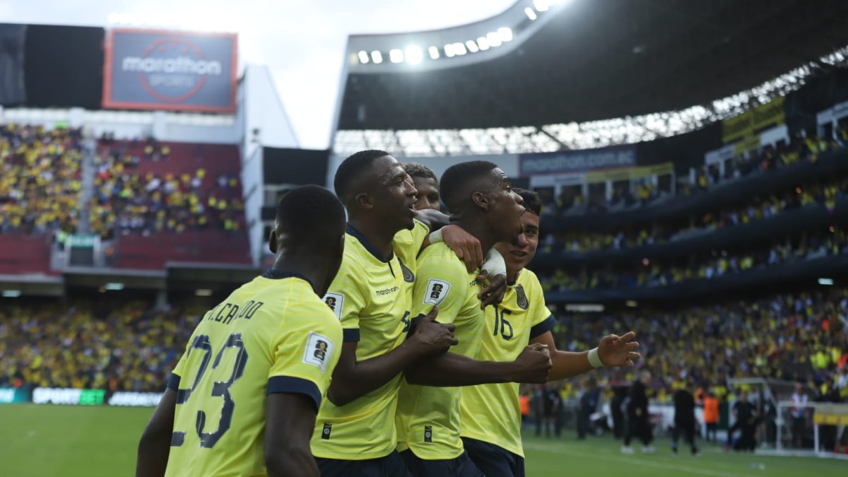 Ecuador finalizó el primer tiempo con empate 1 a 1.