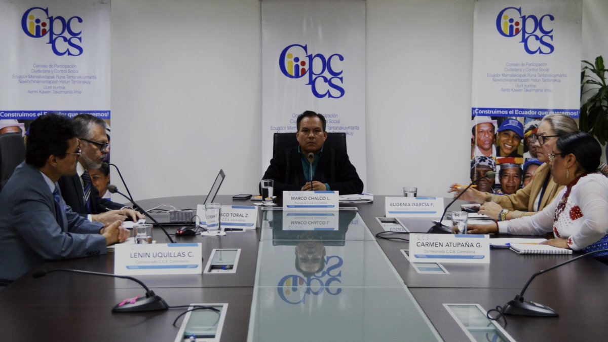 La Comisión Ciudadana de Selección se reunió para aprobar el informe con las calificaciones.