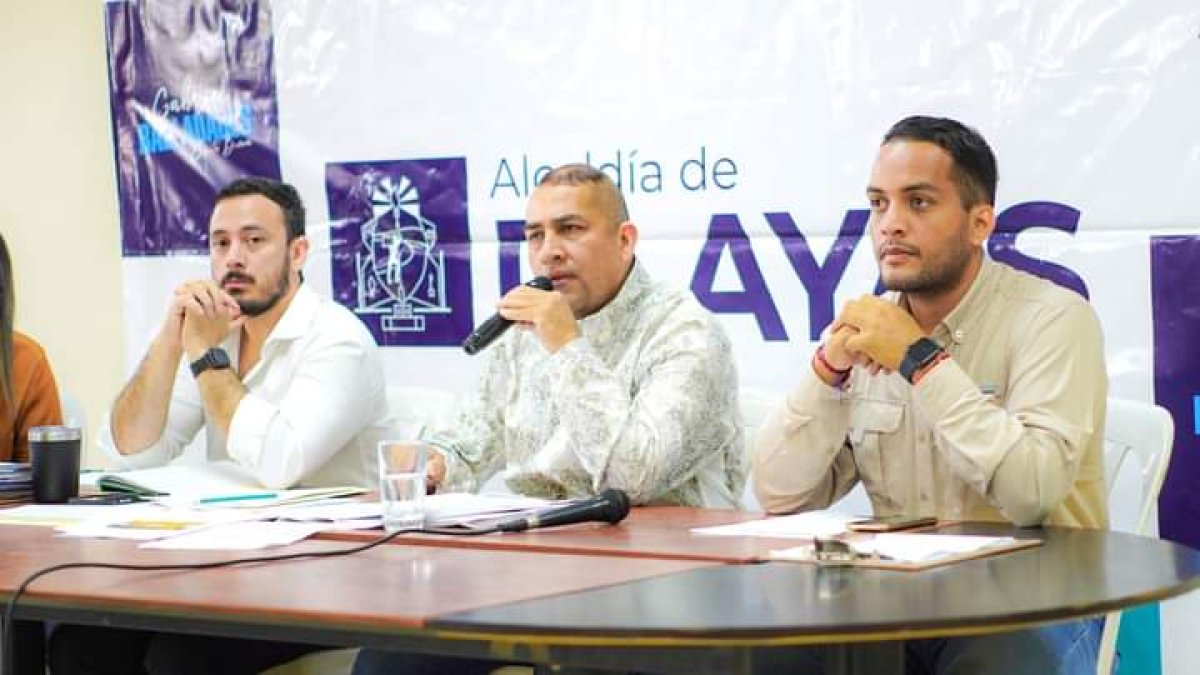 Alcalde de Playas (c) pensó en renunciar y horas más tarde se retractó