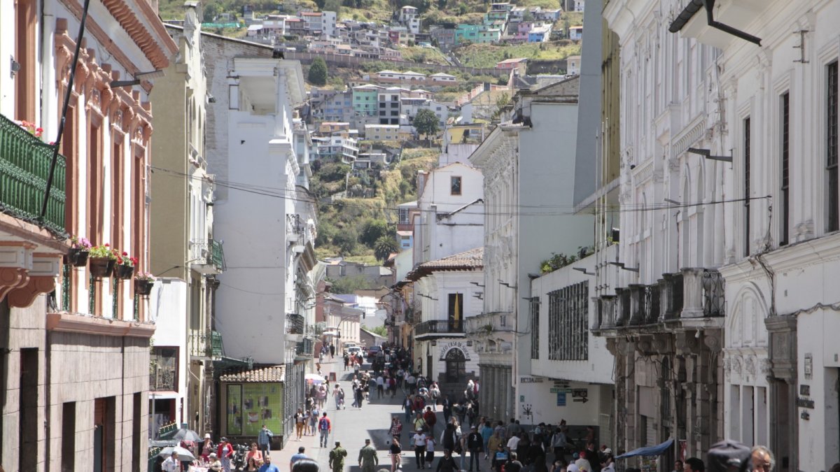 Situación. Entre 2012 y 2019 se soterraron los cables en el Centro Histórico con el fin de impulsar su perfil patrimonial.