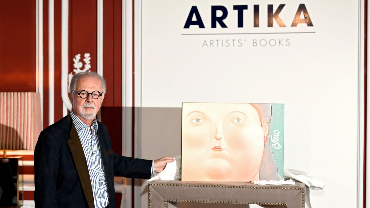 Botero, el artista colombiano más célebre conocido por sus esculturas de voluptuosas figuras, falleció este viernes a los 91 años