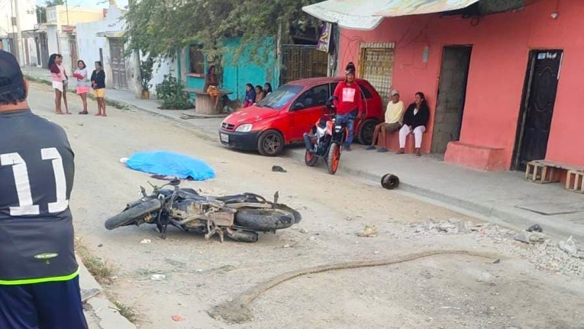 Se investiga la muerte de dos ciudadanos en el barrio Bazán de Salinas.