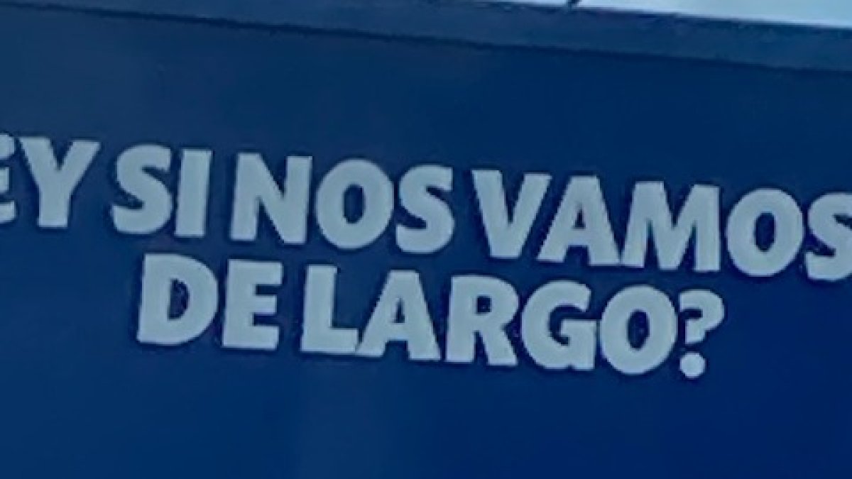 Imágen referencial de una campaña publicitaria de bebida.