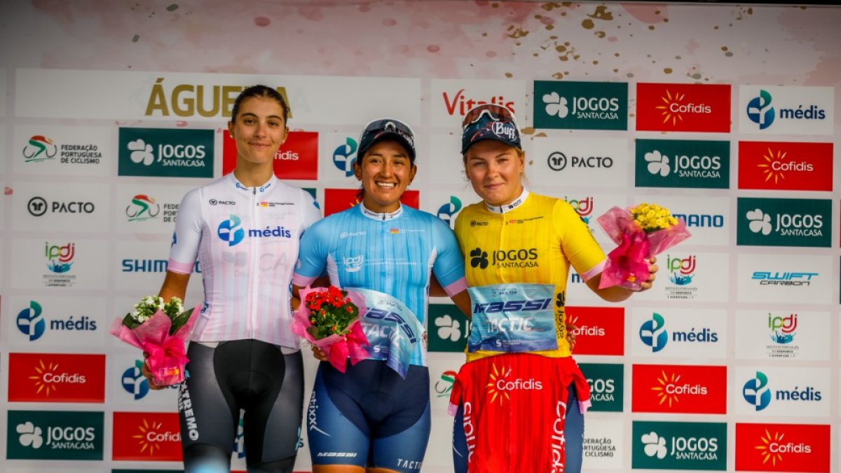 La ecuatoriana en el centro como máxima figura de la etapa en Portugal.