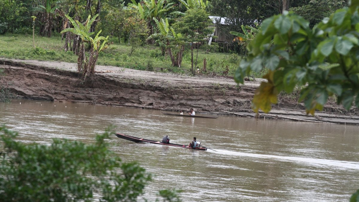 Frontera. Por el río Putumayo se movilizan la coca y gasolina subsidiada.