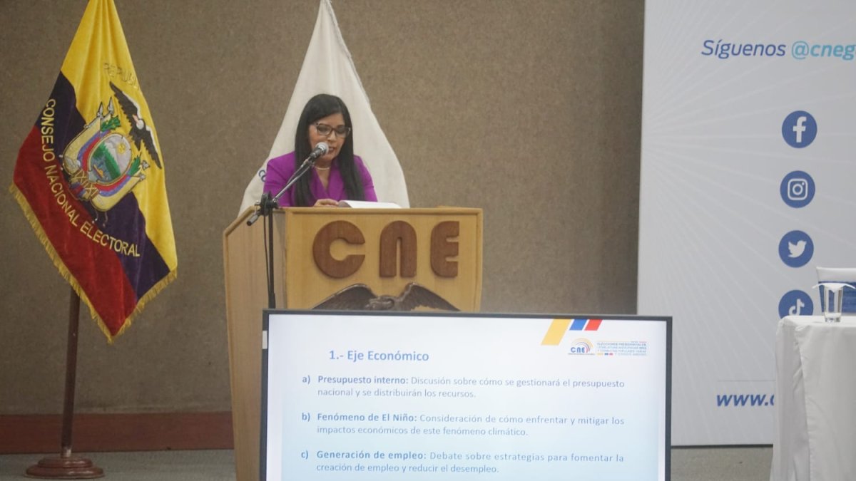 Patricia Hidalgo presentó este 18 de septiembre los ejes del debate entre Luisa González y Daniel Noboa.