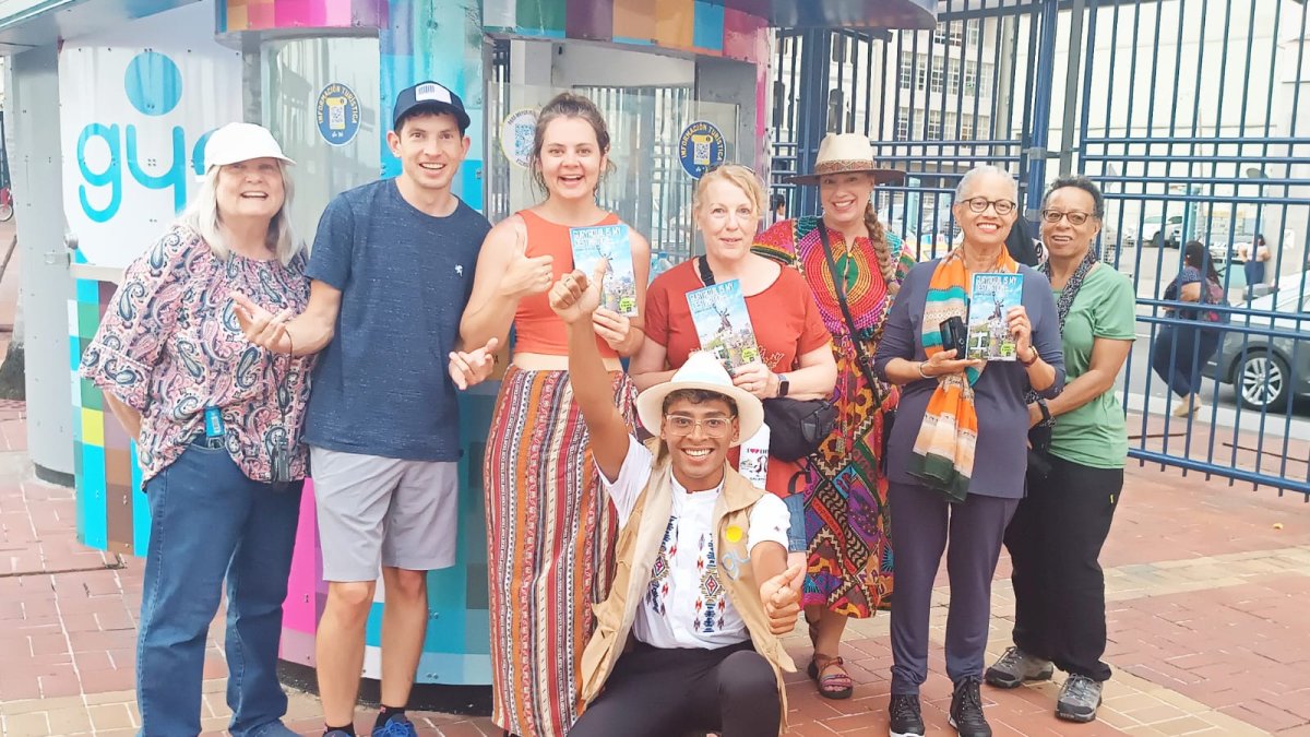 Malecón. La estación de guía turística estaba en el Malecón 2000.