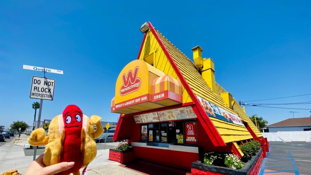 Wienerschnitzel, la franquicia de hot dogs más grande del mundo llegará a Guayaquil, Ecuador.