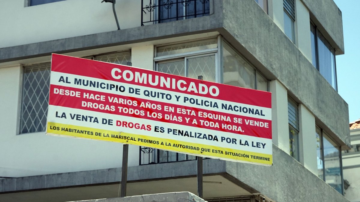 Visible. Este es uno de los cartelones gigantes que se colocó en una de las esquinas de la avenida Amazonas, sector La Mariscal.