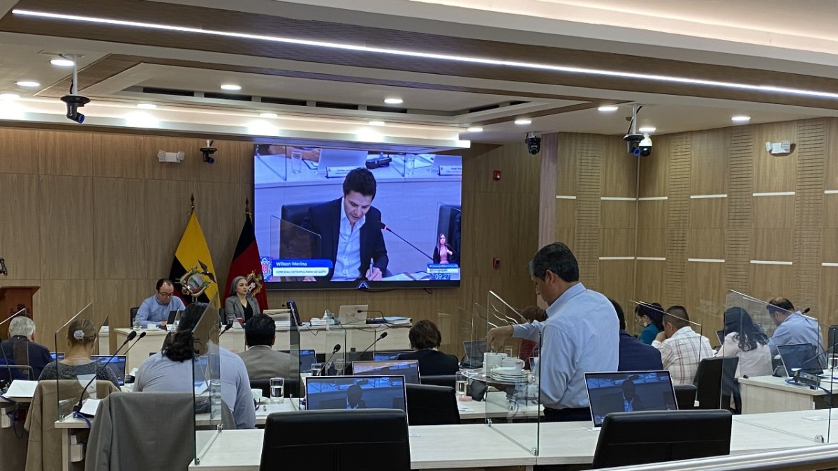 Debate. El primer borrador de ordenanza será revisado y corregido.