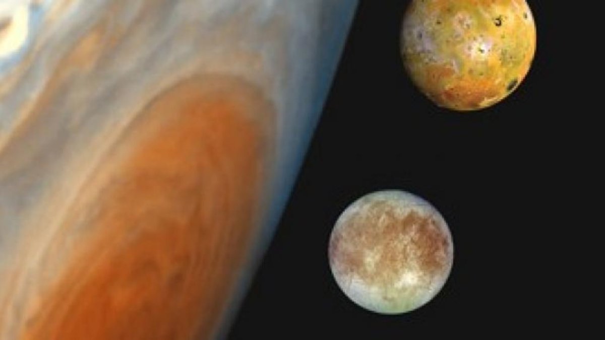Júpiter y sus cuatro principales lunas (de arriba a abajo): Io, Europa, Ganímedes y Calisto.