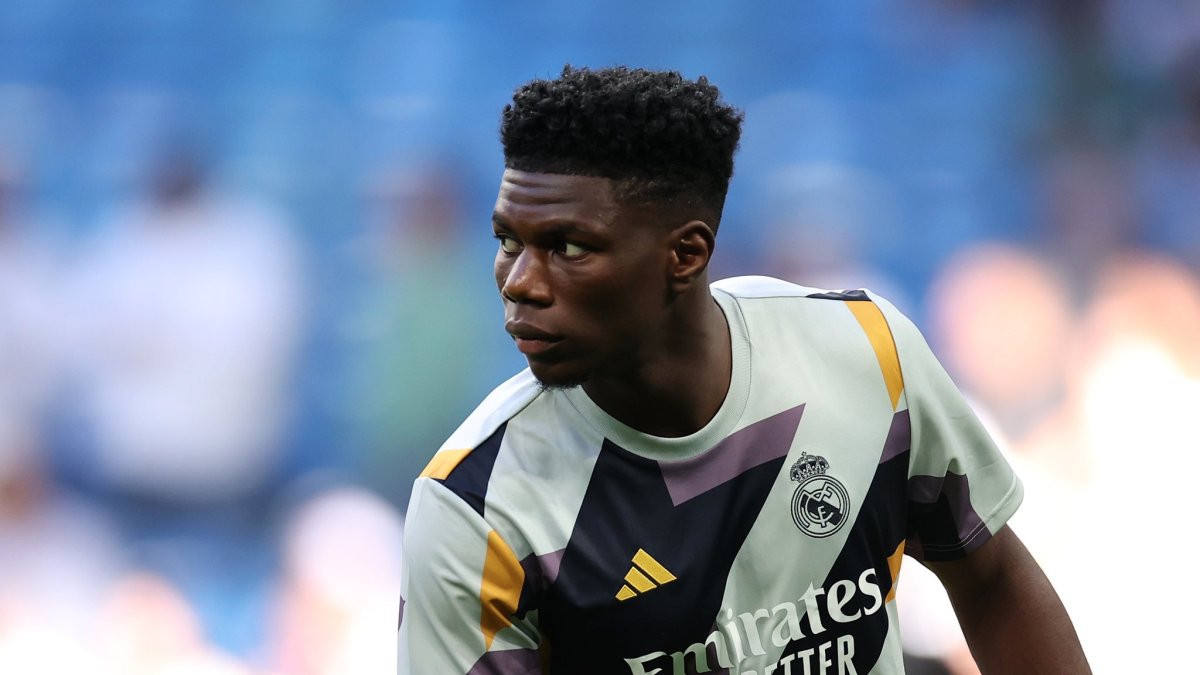 El galo será titular.