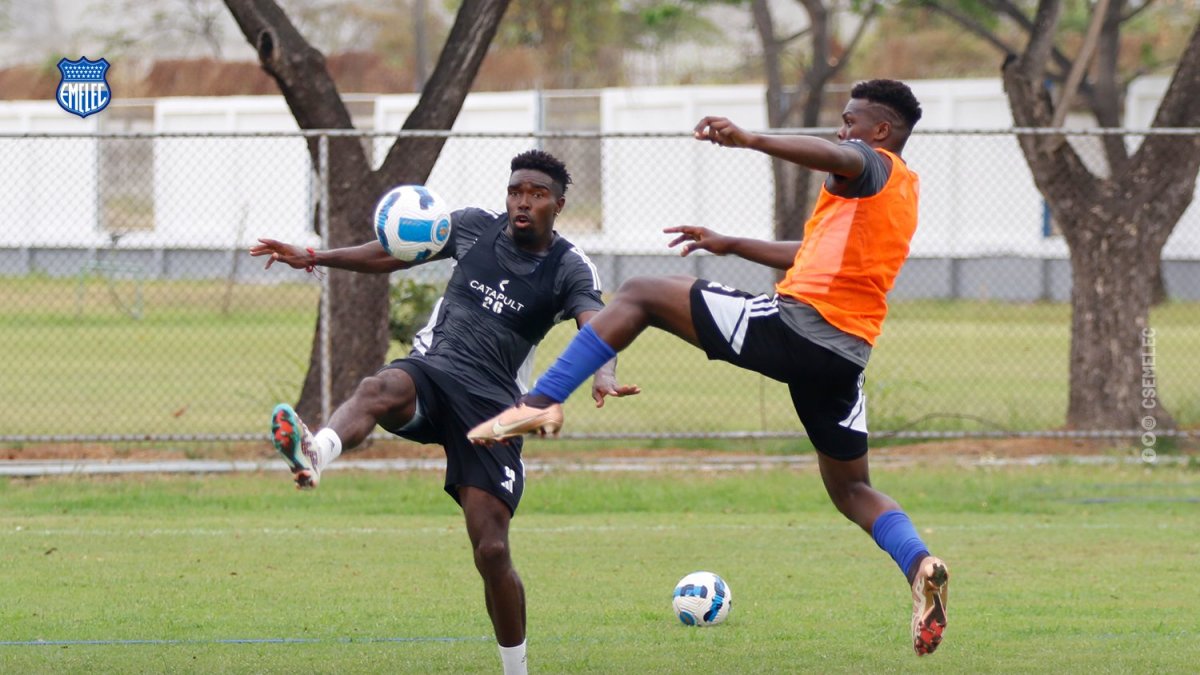 La plantilla de Emelec se alista para recibir a Mushuc Runa, en la fecha 7 de la segunda etapa de la LigaPro.