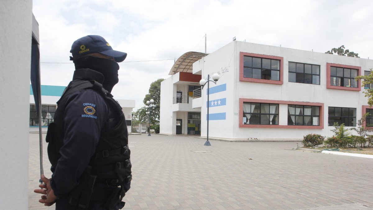 En colegios de La Ladrillera no asistieron los estudiantes por inseguridad.