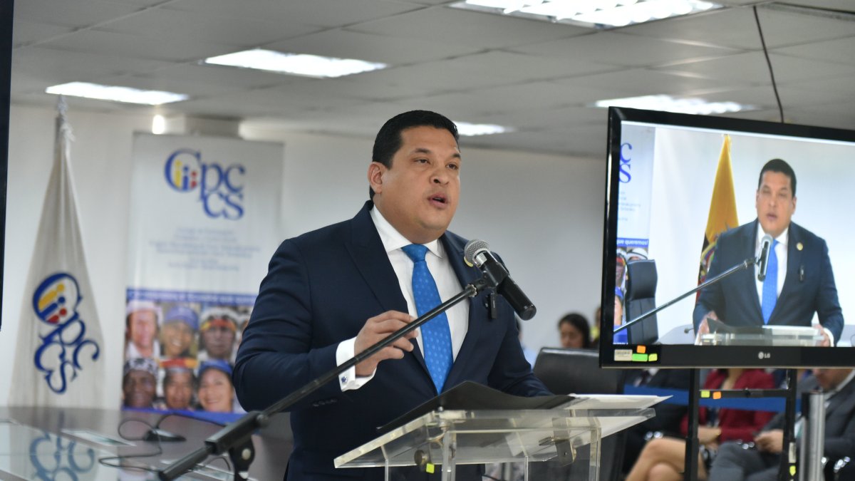 Alembert Vera dejó de ser el presidente del Consejo de Participación Ciudadana.