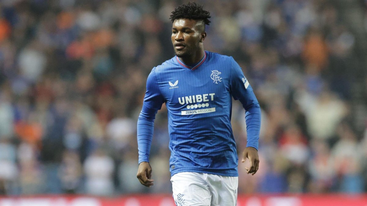 José Cifuentes cerró un redondo cotejo, en la victoria del Rangers ante Motherwell.