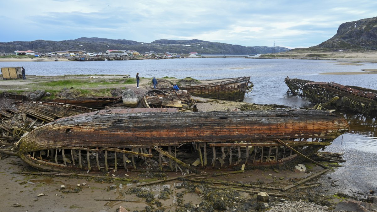 El Círculo Polar Ártico está cada vez más cerca. Sólo hay que viajar al norte de Rusia y cruzar varias decenas o cientos de kilómetros de inhóspita tundra por carreteras sin asfaltar.