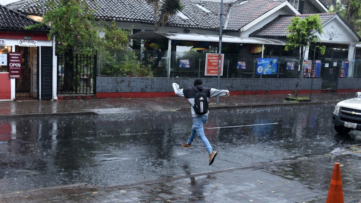 Temporal. El Inamhi advirtió que continuarán las lluvias.