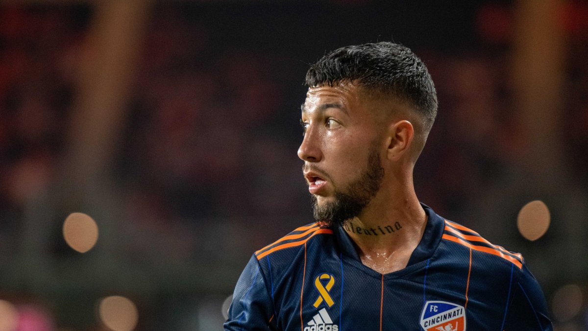 Acosta es delantero del Cincinnati estadounidense.