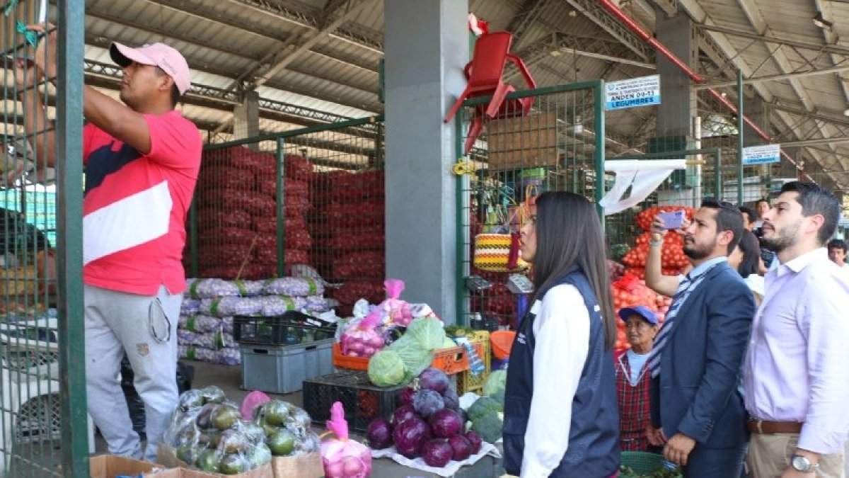 La multa por no cumplir con los requerimientos básicos es de 45 dólares.