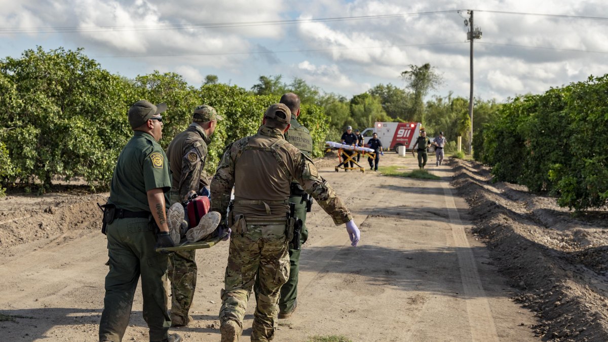 Dato. La patrulla fronteriza deportó en once meses a más de 2 millones de migrantes de todo el mundo.
