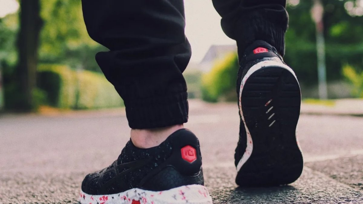 Caminar ligeramente al día mejora notablemente nuestra salud.