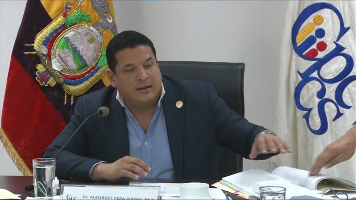 El presidente Alemebrt Vera dijo que están a la espera de la decisión de la Corte.