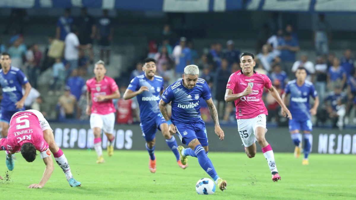 En la primera etapa, los Rayados se impusieron 3-2 en el Capwell.