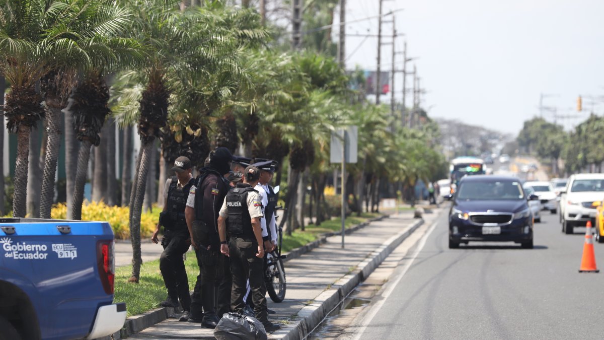 Operativos. Tras la publicación de este Diario sobre la inseguridad en Samborondón, la Policía ejecutó controles en conjunto con otras instituciones.
