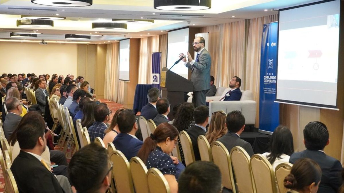 La convocatoria reunio a varios exponentes nacionales e internacionales