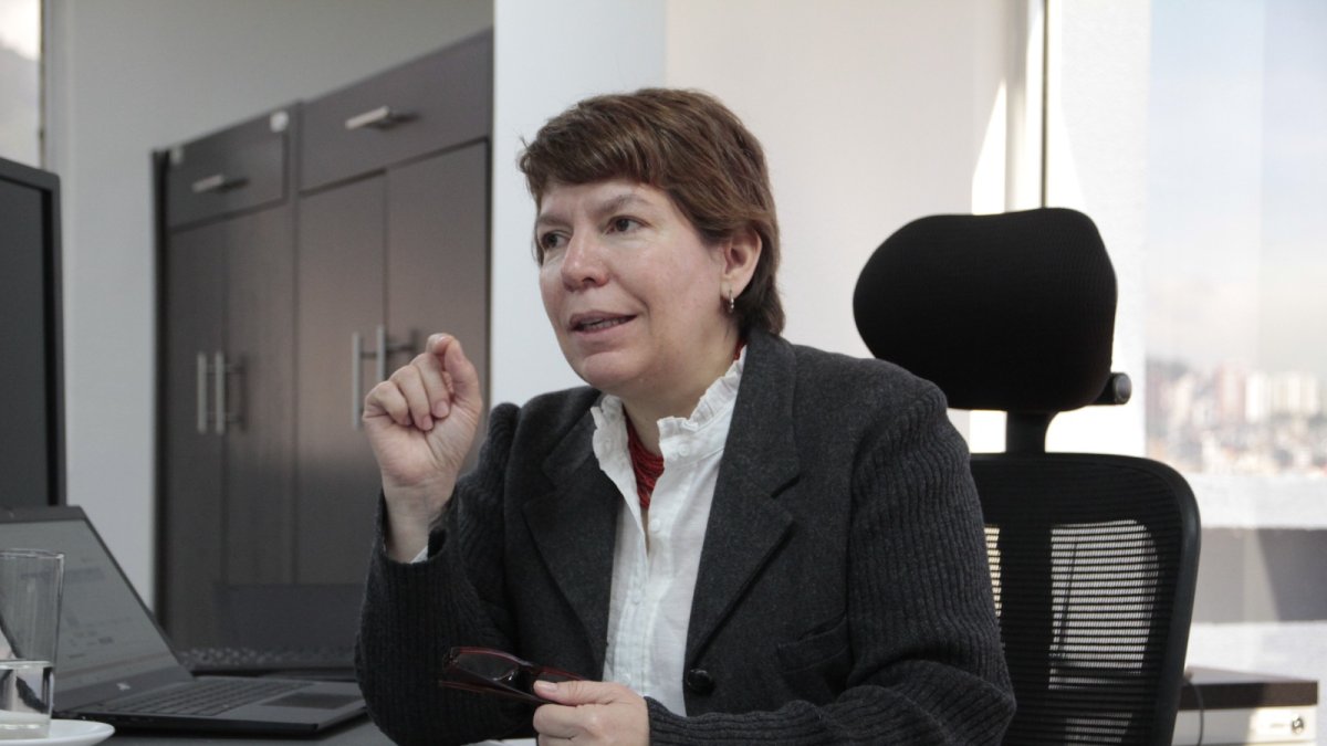 Margarita Hernández, superintendenta de Economía Popular y Solidaria, en entrevista con EXPRESO.