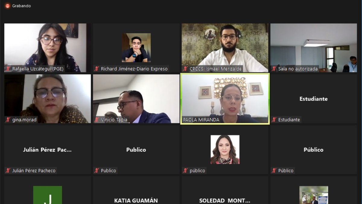 En la audiencia solo se escuchó a las partes; la decisión se la dará por escrito.