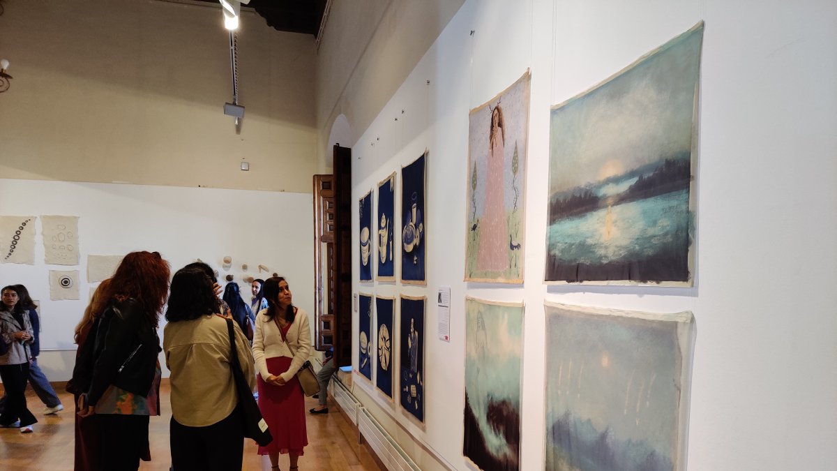 Apertura. La muestra contó con un gran número de público durante su inauguración del pasado 22 de septiembre en la Universidad de Alcalá de Henares.