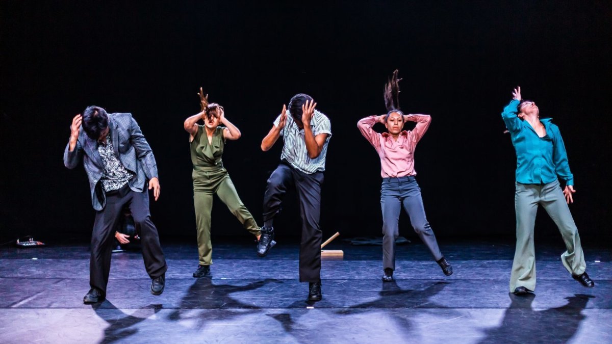 Actos. Uno de los ensayos previos del viaje a Santo Domingo.