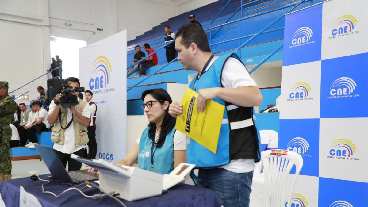 Se puso a prueba los componentes del Sistema Electoral e Informático.