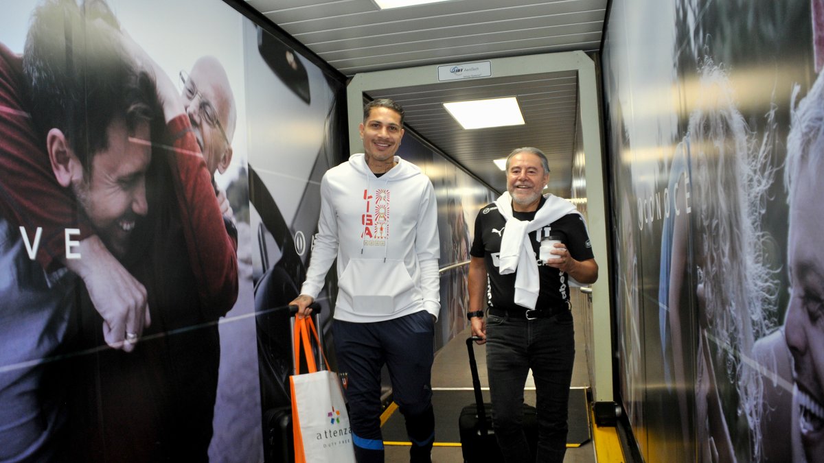 Los jugadores de Liga de Quito emprendieron viaje hacia Argentina en busca de otra alegría copera.