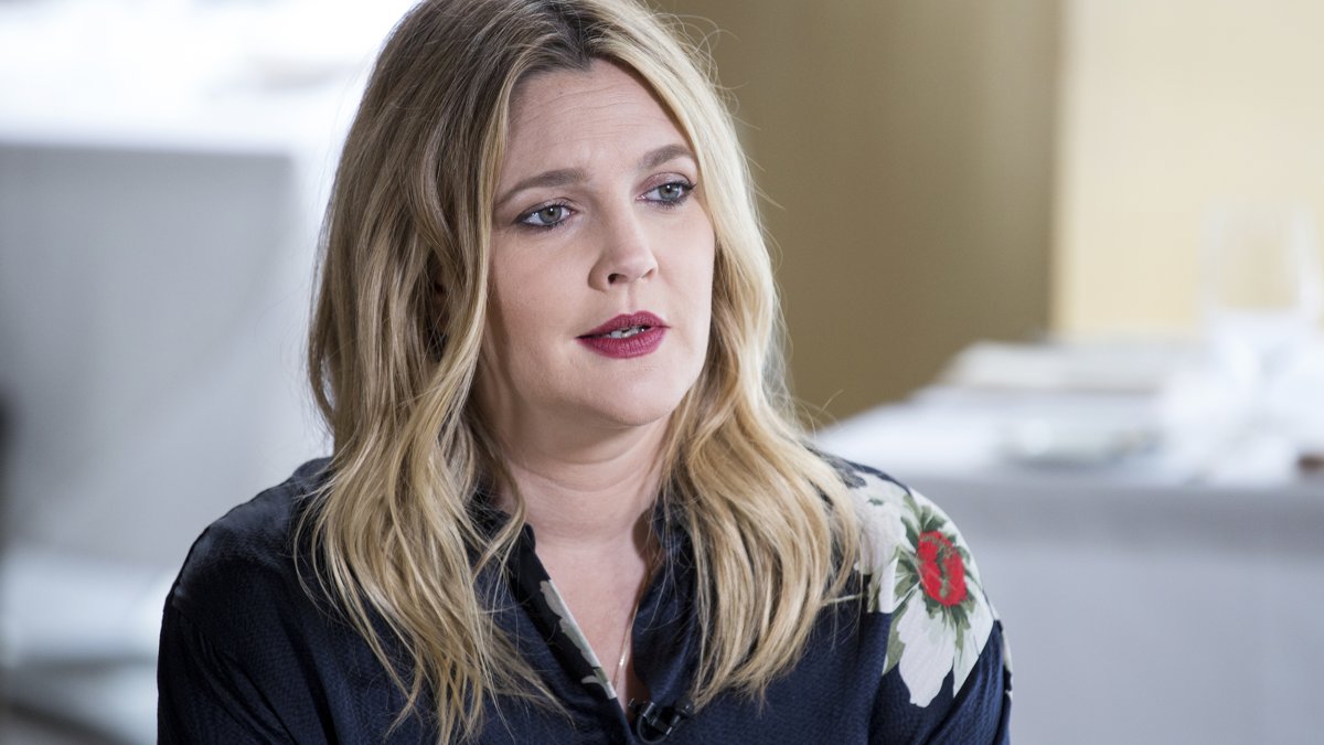 La actriz fue criticada por su decisión de retomar su programa mientras los guionistas estaban en huelga.